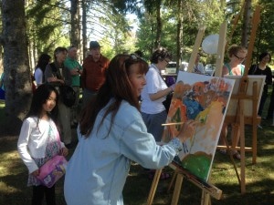 Joanie participating i the art battle at the McMichael's Gallery